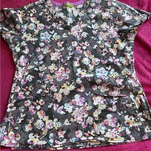Vera Bradley Multicolor Floral Women's scrub top